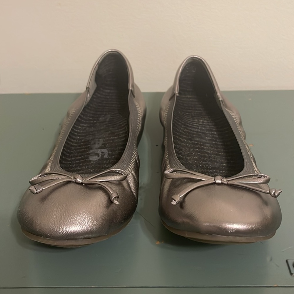 VIONIC Matira Womens Silver Pewter Leather Bow Ballet Flats - Picture 4 of 10